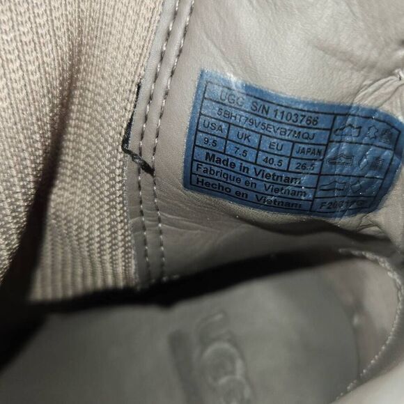 Women's UGG Hazel Chunky Heel Suede Chelsea Ankle Waterproof BOOTS Mole 1103766 - Picture 11 of 11